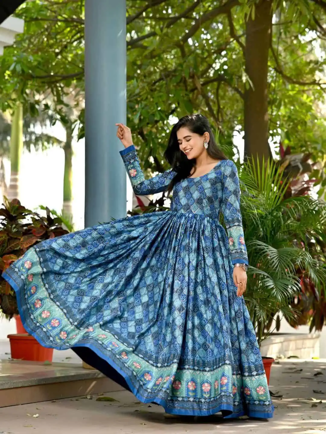 Pink Womens Silk Cotton and Chiffon Dupatta Bandhani Print Anarkali Gown  with Dupatta – ArtizenWeaves